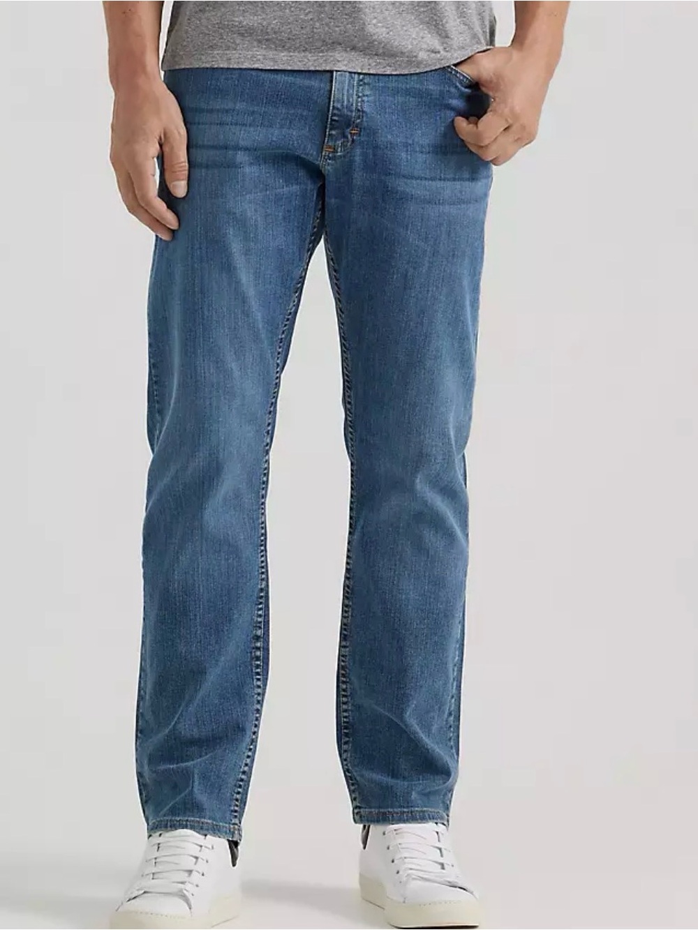 Wrangler Men’s Dark Blue Straight-Leg Jeans